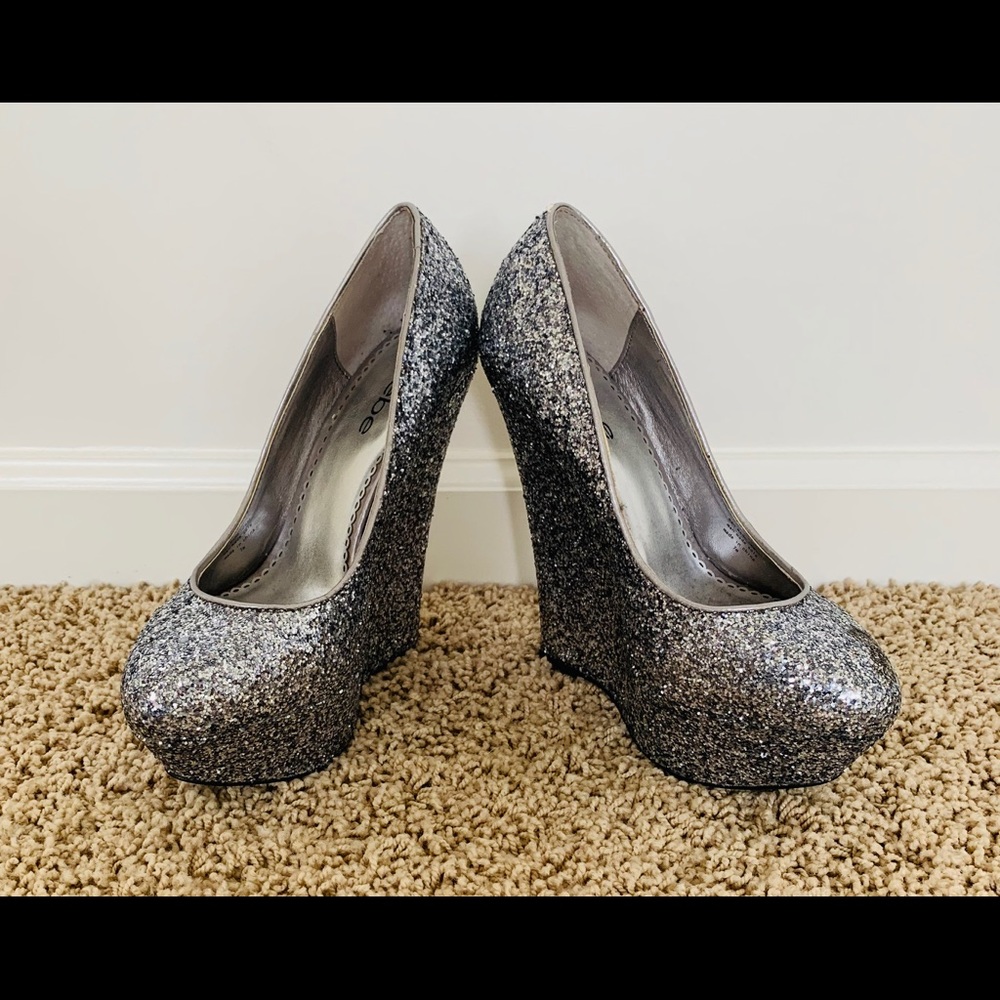 Silver glitter BeBe wedges! Like new!